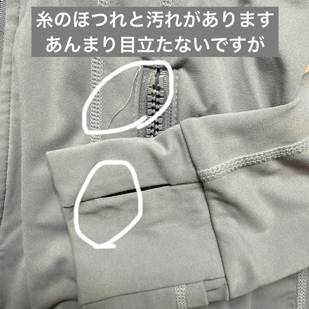 ルルレモン　グレーレギンスセットアップ
