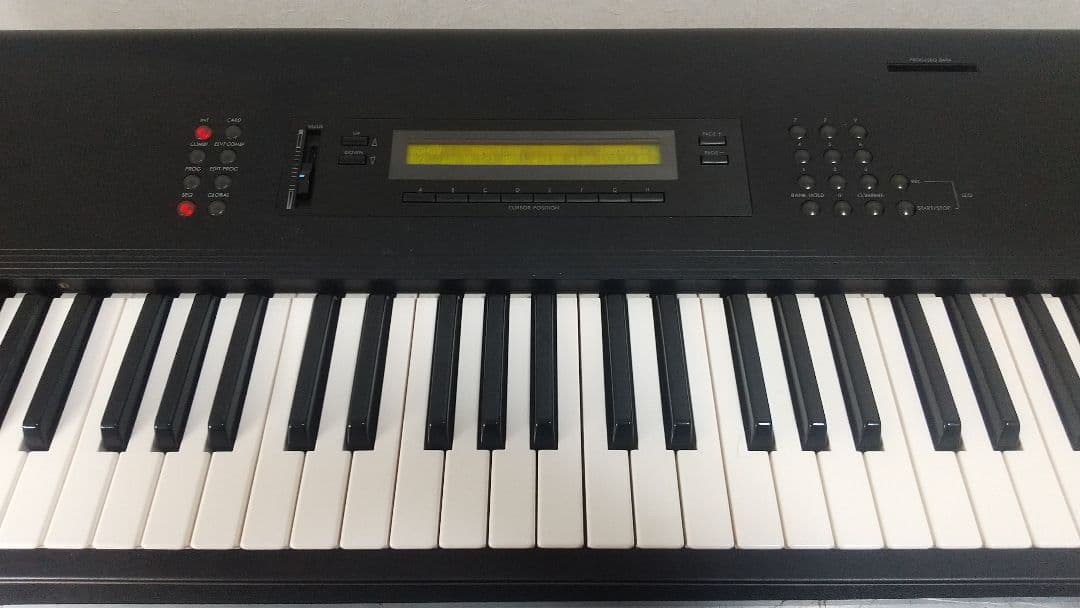 【名機】KORG コルグ M1 ミュージックワークステーション シンセサイザー