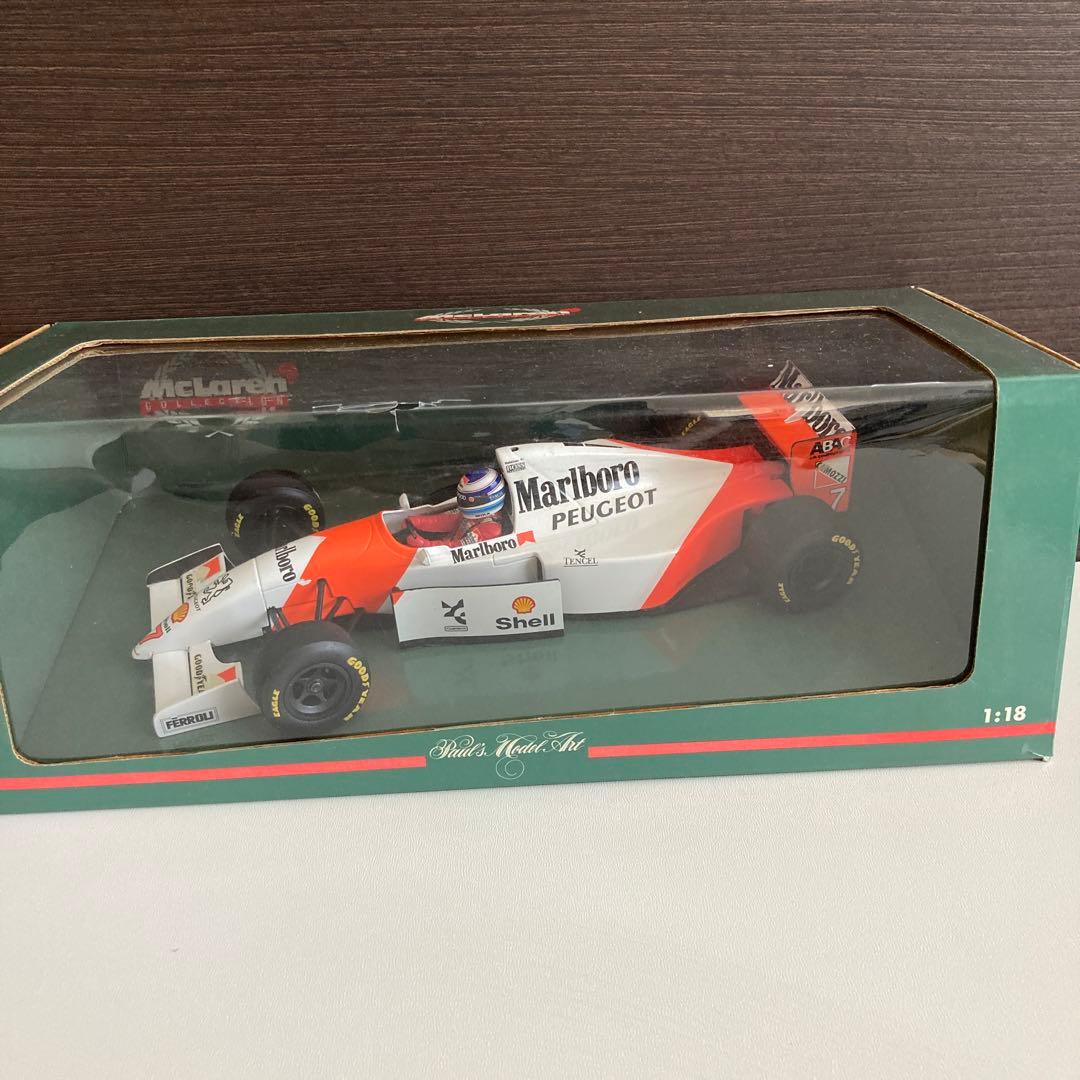ミニカー Marlboro McLaren Peugeot MP4/9 1/18
