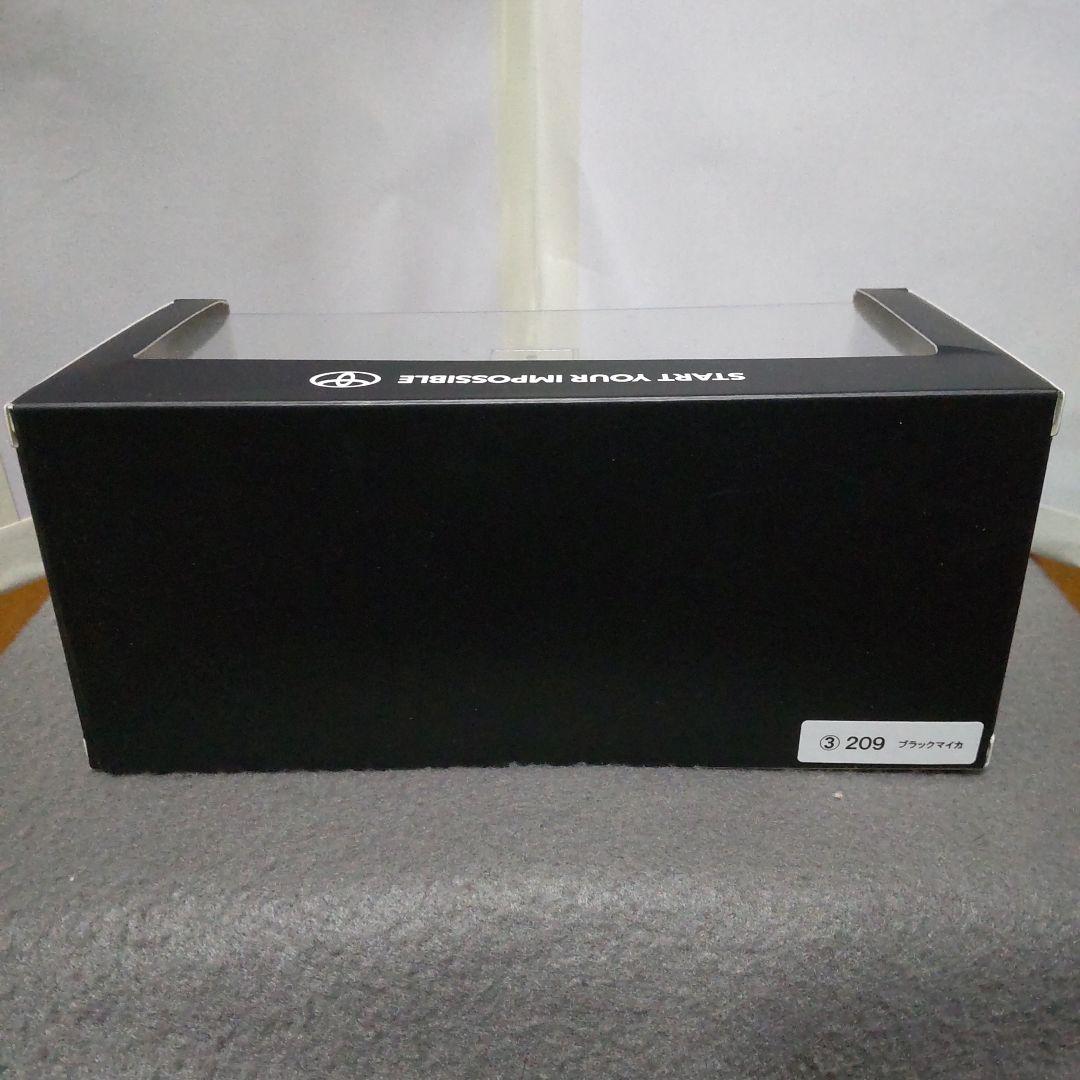 ☆ 1/30 非売品 【未開封】トヨタヤリスクロス 209カラーサンプル