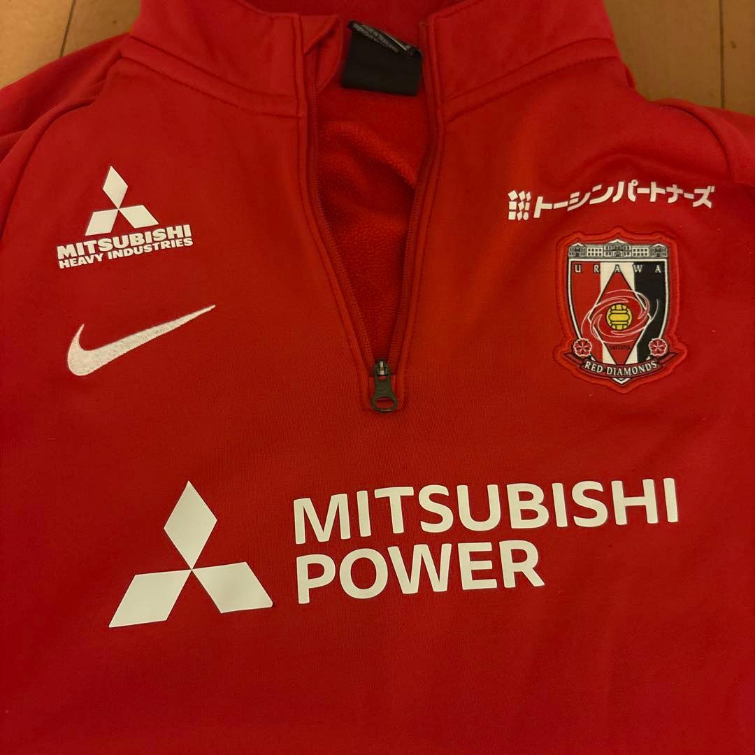 浦和レッズ　練習着　上下セット
