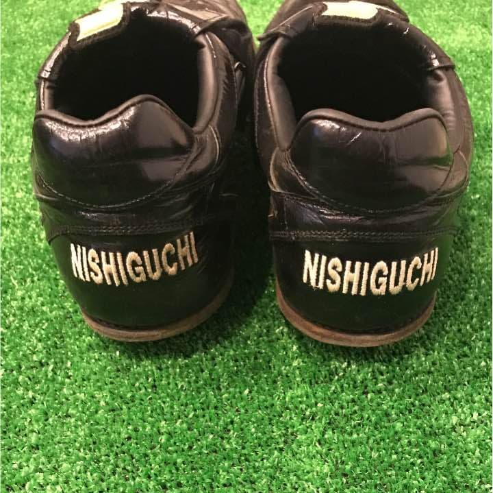 プロ野球選手実使用 スパイク