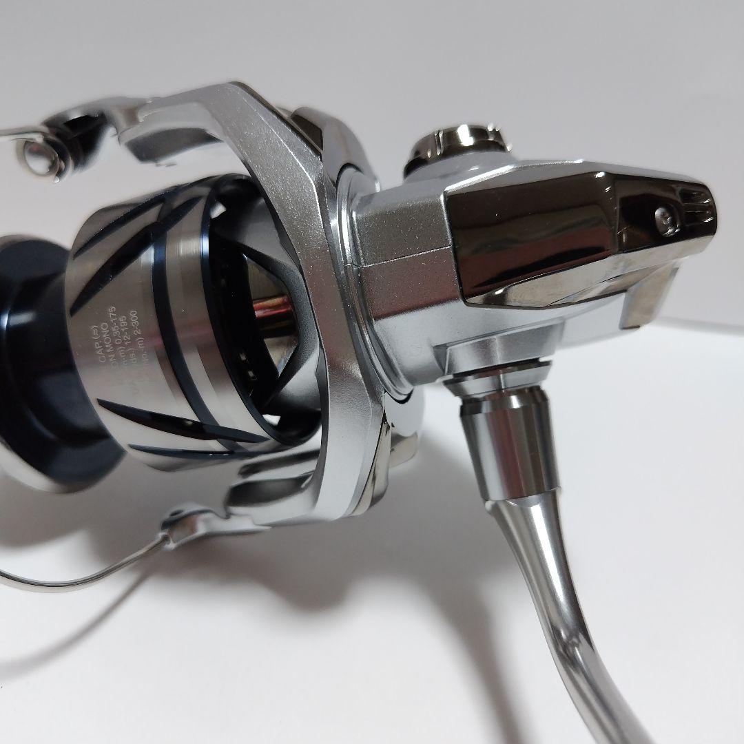 SHIMANO STRADIC C5000XG-M スピニングリール