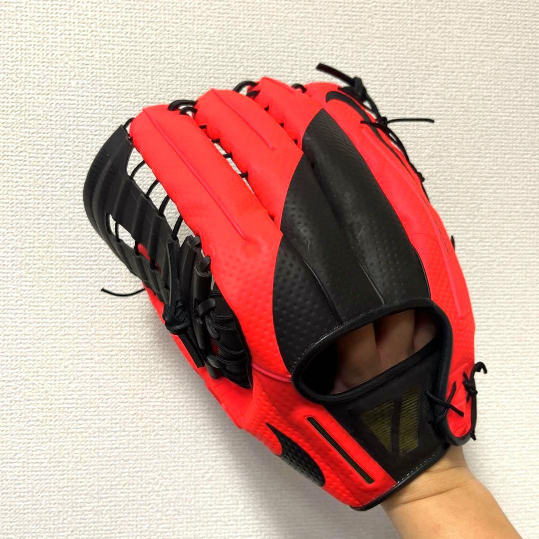 807 ナイキ ヴェイパー カルロスゴンザレスモデル 硬式 外野手グローブ 左投