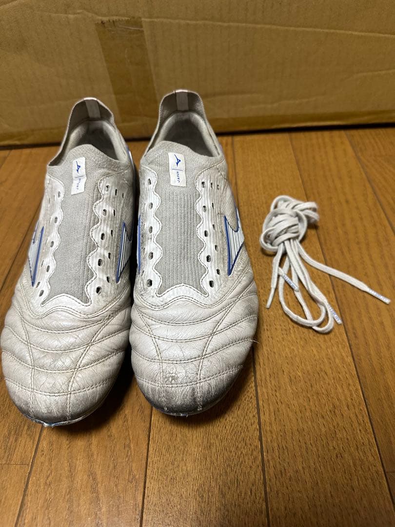 Mizuno Morelia neo3β 海外限定カラー 値下げ可能