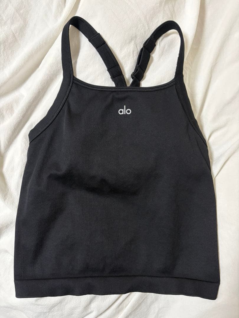 ヨガ・ピラティス alo Bra Tank