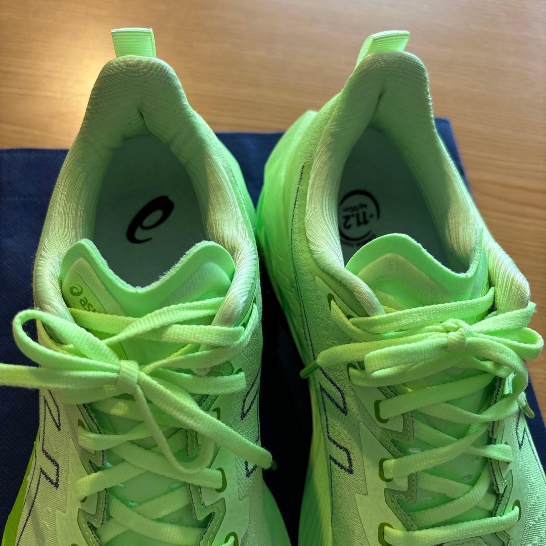 アシックス asics NOVABLAST 4 27.5cm