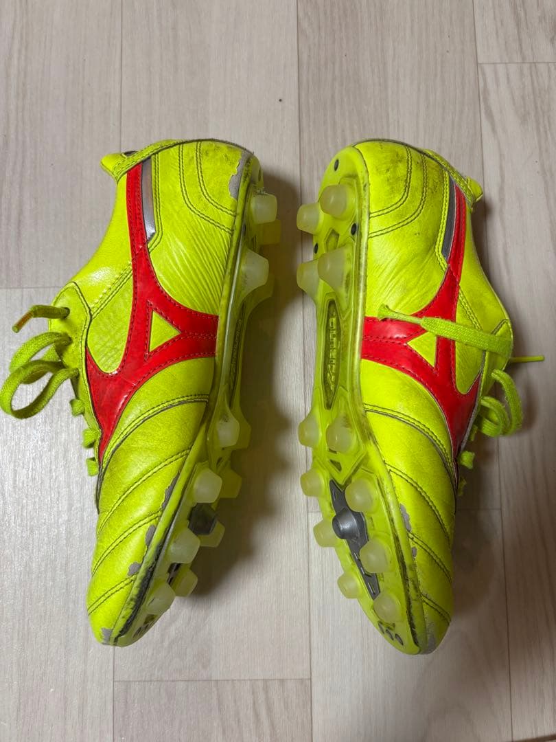 Mizuno Morelia II 限定カラーサッカーシューズ