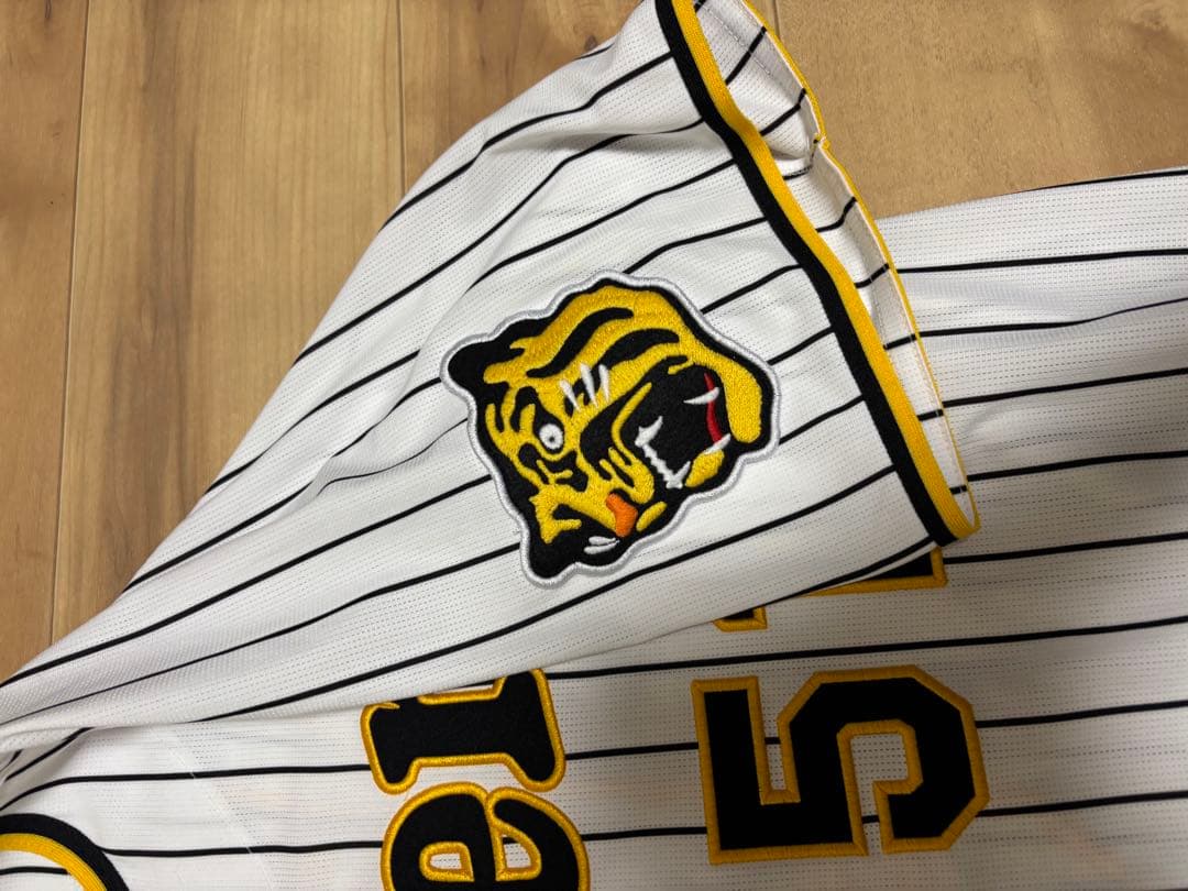 【限定値下げ！7499円→6499円！】 阪神　中野拓夢選手　応援ユニフォーム