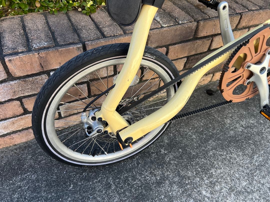 【日曜日まで限定価格】STRiDA SX カスタム　18インチ　クリーム