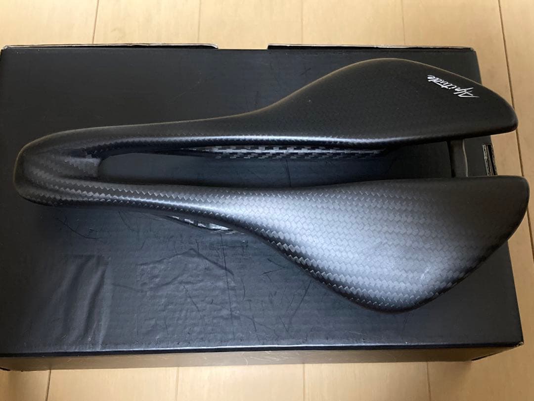 Alpitude (アルピチュード) ガーデナ 自転車サドル