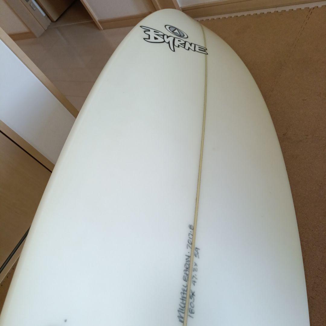 BYRNE(バーン)サーフボード クアッドフィン USシェイプ日本仕様　美品！