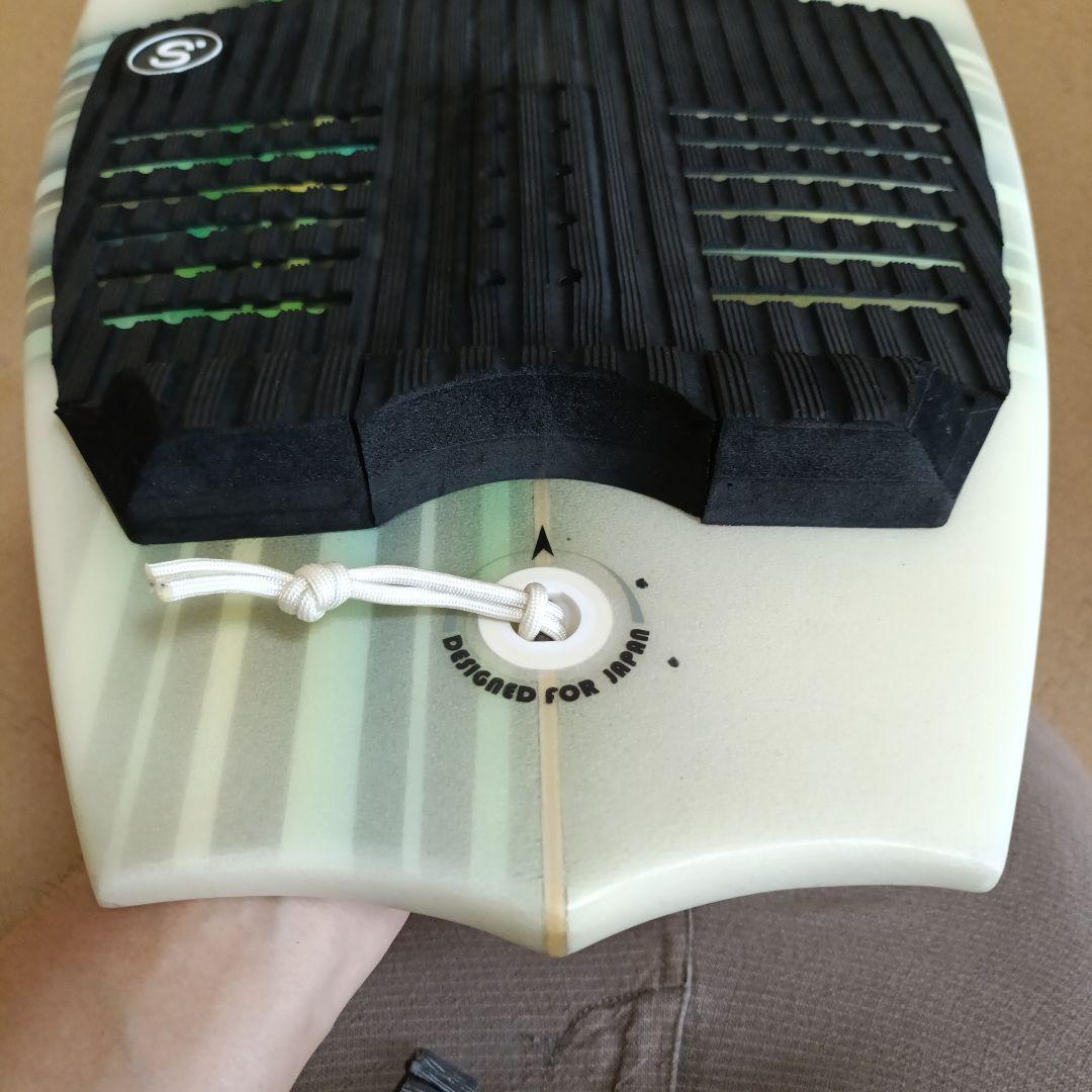 BYRNE(バーン)サーフボード クアッドフィン USシェイプ日本仕様　美品！
