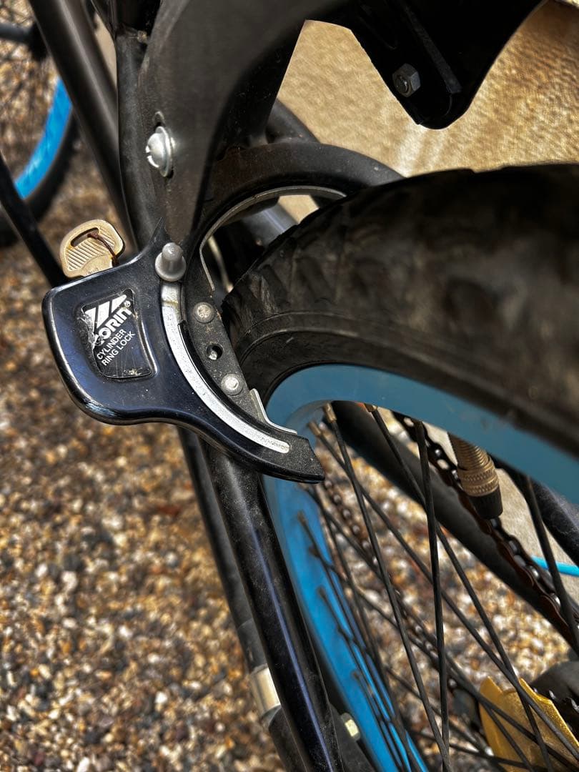 【引取のみ】子供用　自転車　ブラック/ブルー 20インチ