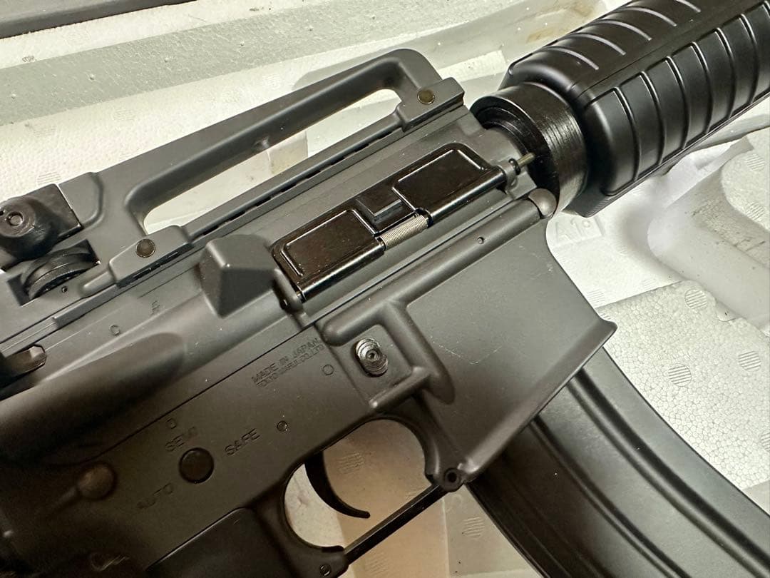 未使用 東京マルイ 電動ガン Colt M4 A1 CARBINE