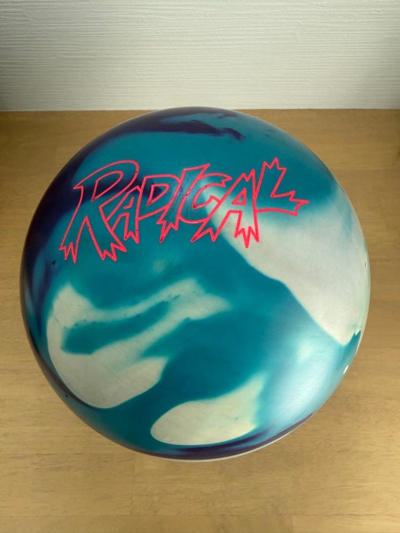 Radical Outer Limits solidボウリングボール