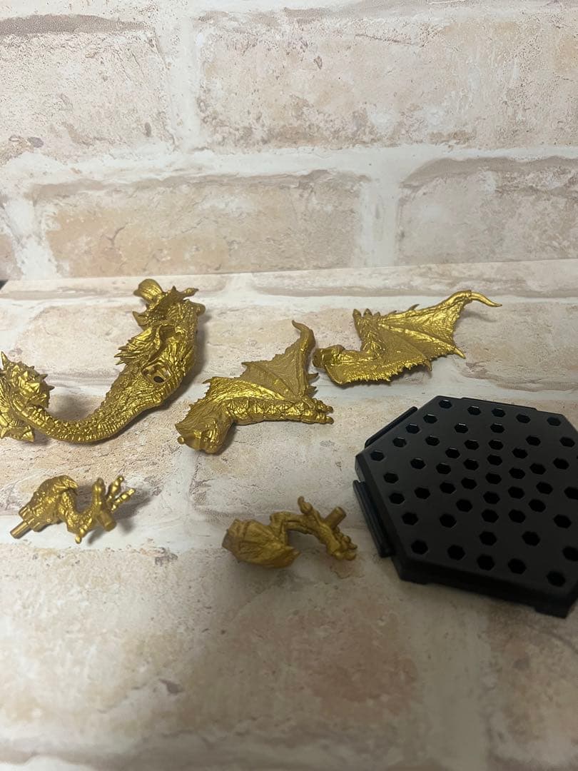 モンスターハンター　セブンネット限定　金の鏖魔ディアブロス　フィギュア