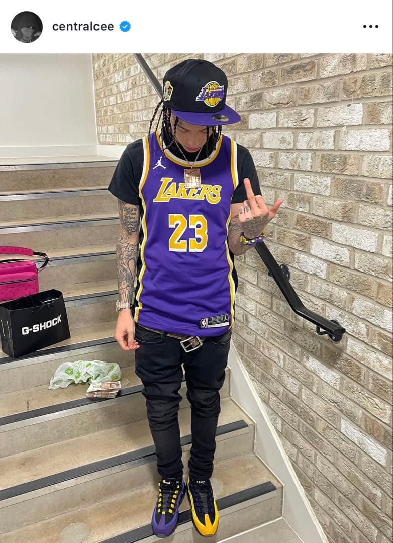 LAKERS 23 ゲームシャツ S central cee着用