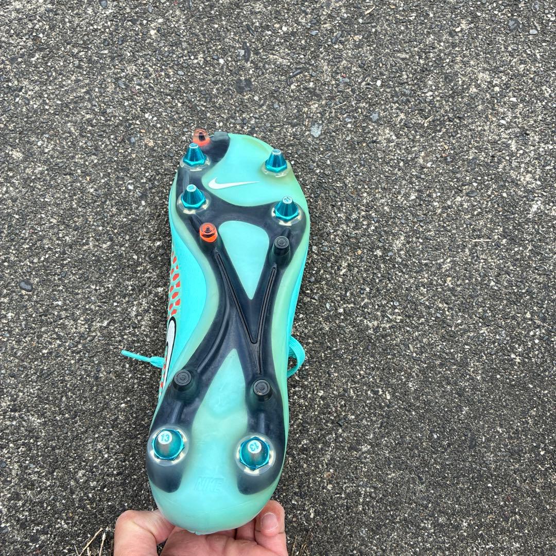 Nike Macuta アクア・オレンジ スパイクシューズ