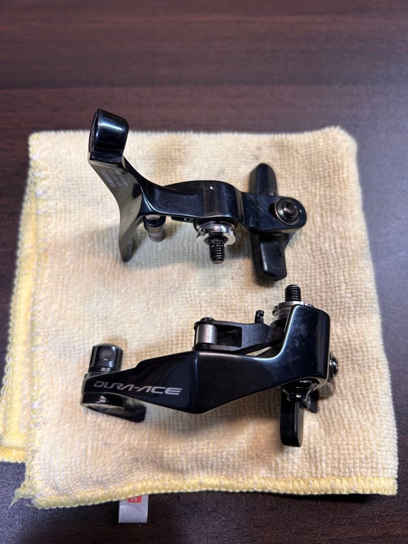 シマノ　DURA-ACE BR-R9110F ダイレクトマウント