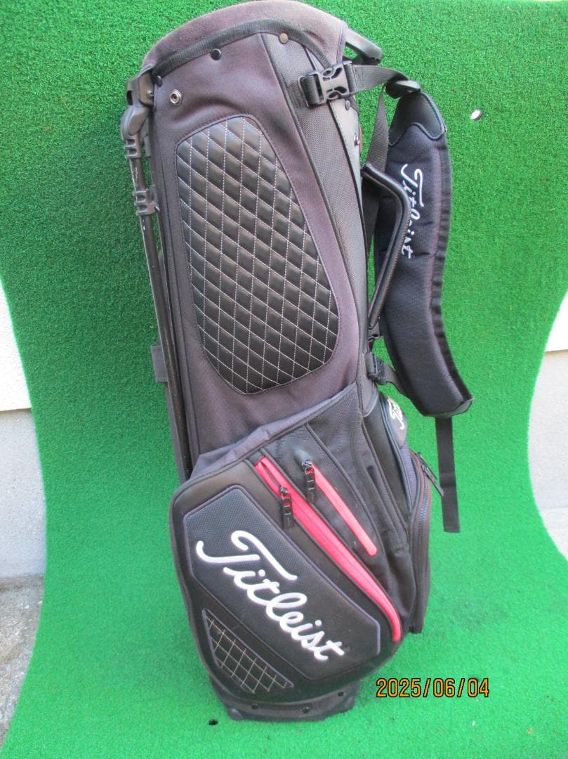 Titleist スタンド式ゴルフバッグ ブラック リュック式