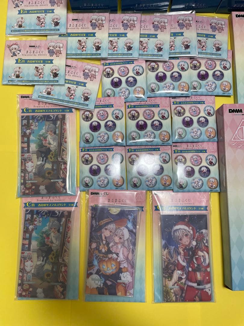 まふまふ DMM くじ 缶バッジ ライト アクリルボード タンブラー スタンド