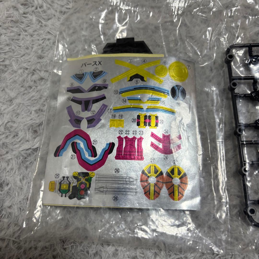 装動仮面ライダー　バースＸ