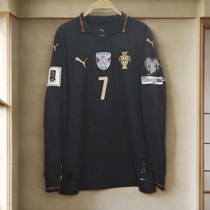 ポルトガル代表 C・ロナウド 7 番 ロングスリーブユニフォーム L