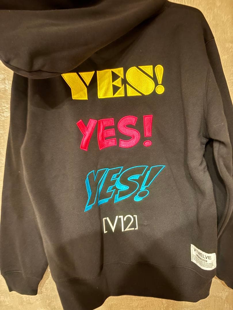 V TWELVE YES PARKA Mサイズ