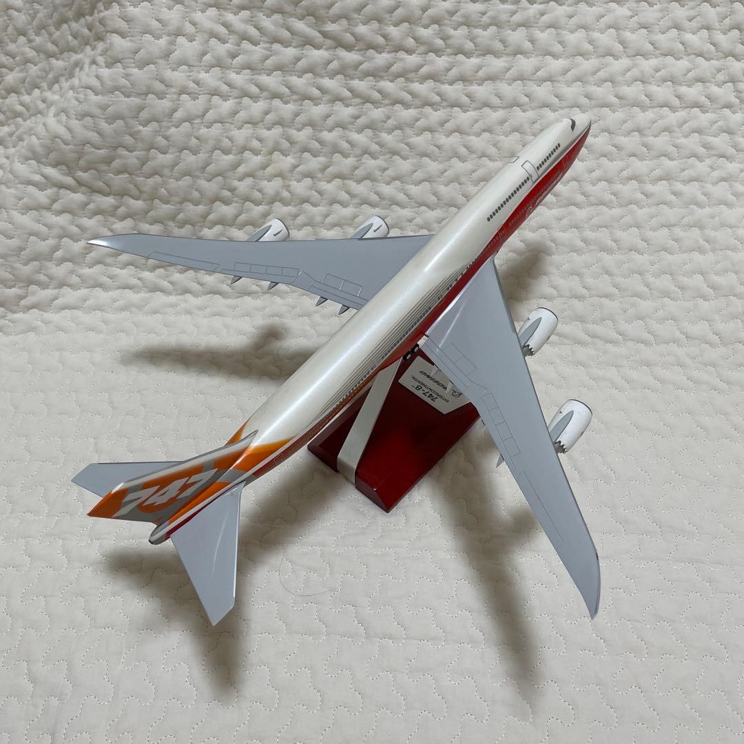 ボーイング B747-8 1/200 飛行機模型