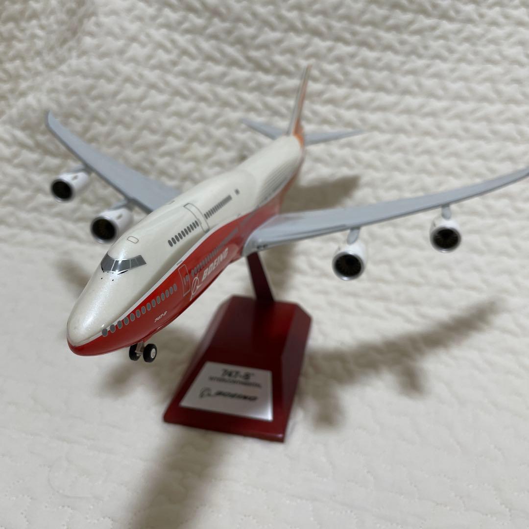 ボーイング B747-8 1/200 飛行機模型