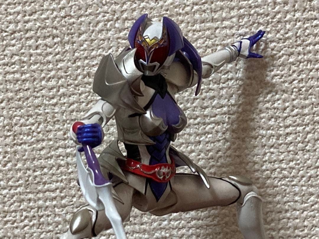 仮面ライダーキバーラ　SHフィギュアーツ