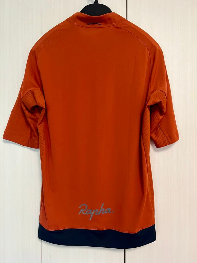 Rapha xs メンズ エクスプロア ジップネック テクニカル Tシャツ