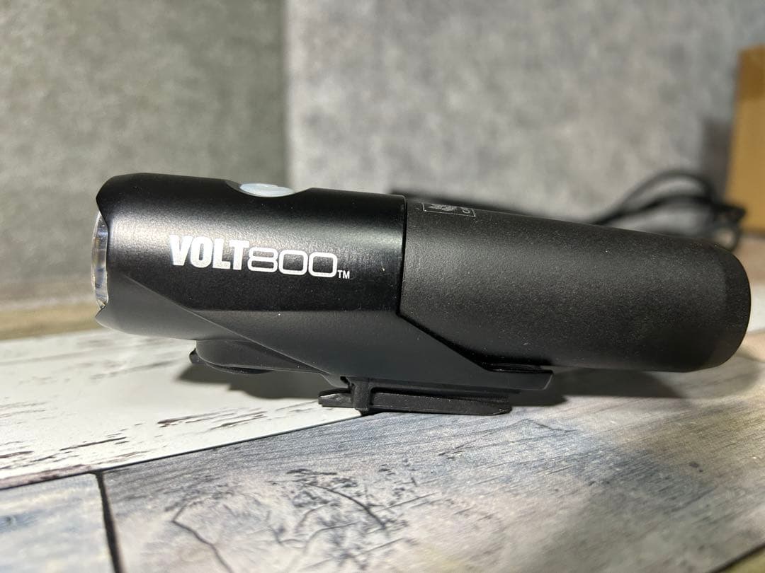 キャットアイ　VOLT800 自転車　ライト