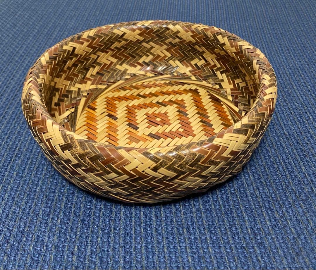 【新品】暮らしに彩りを　竹の盛りかご