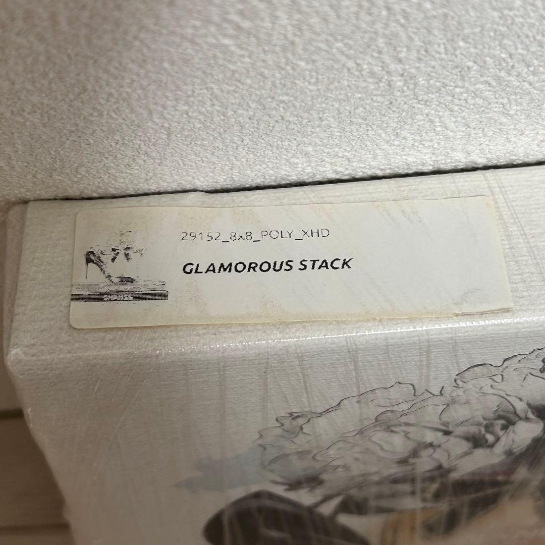 絵画 Oliver Gal PRADA CHANEL glamorous stack