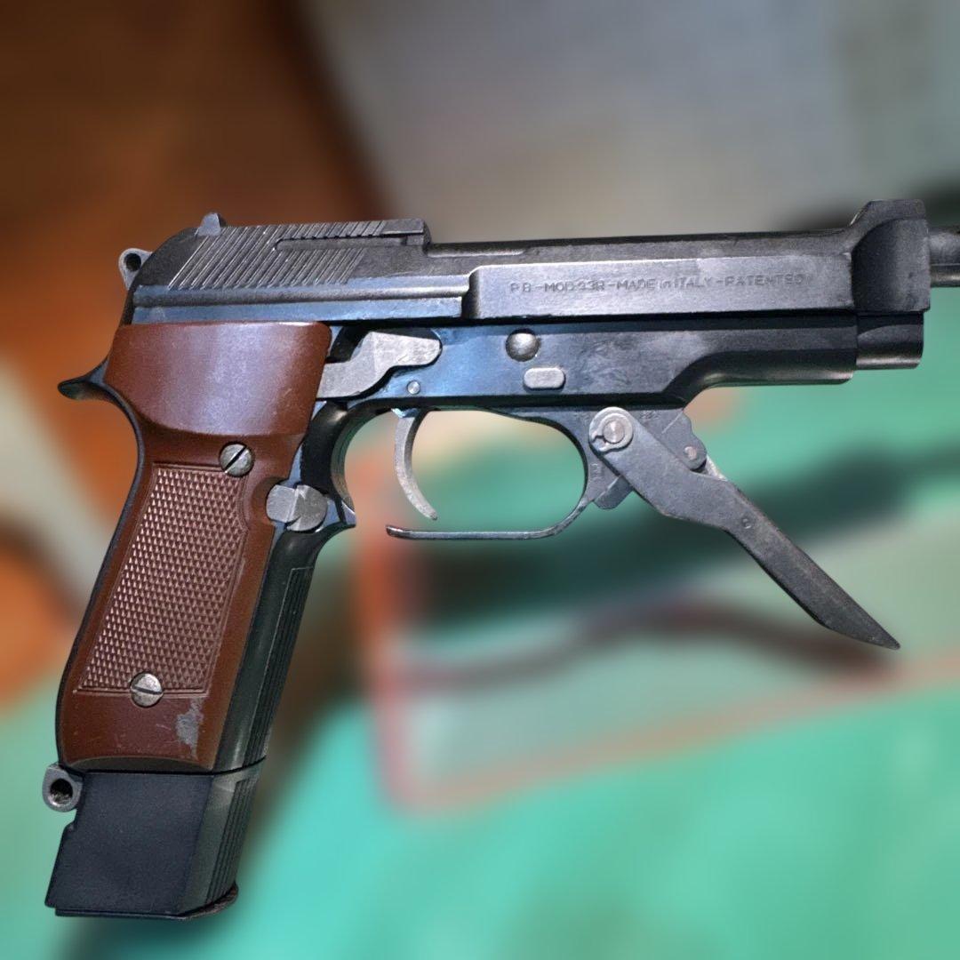 トイガン Pietro beretta M93R KSC