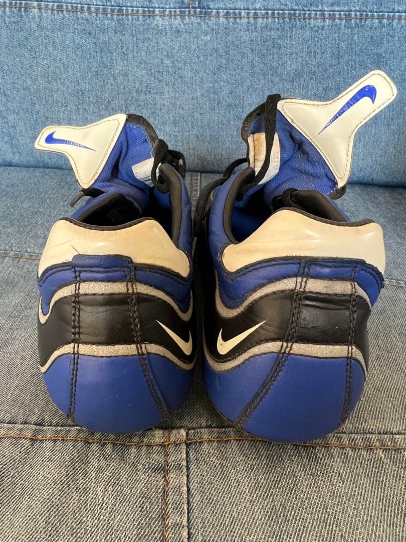 NIKE マーキュリアル