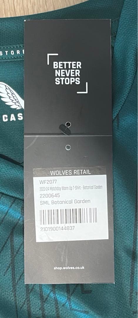 Castore ウルブス　ウォームアップシャツ　プラシャツ　プレマッチ　サッカー