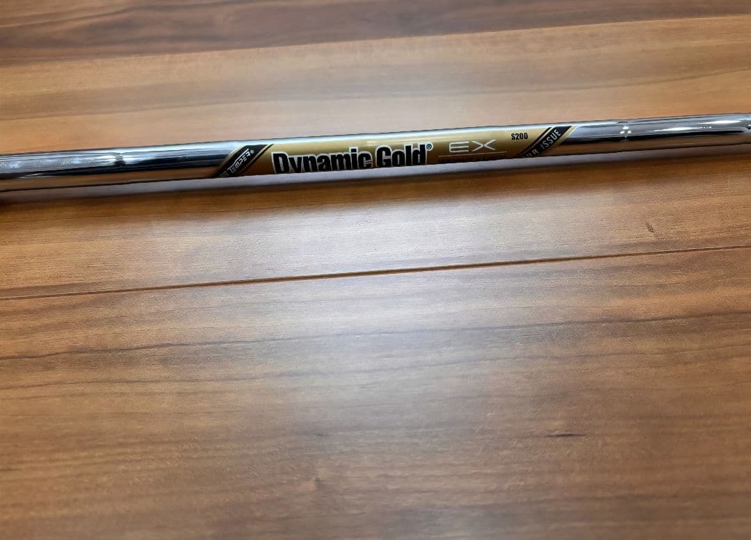 P-770 アイアン 7番2023 Dynamic Gold テーラーメイド