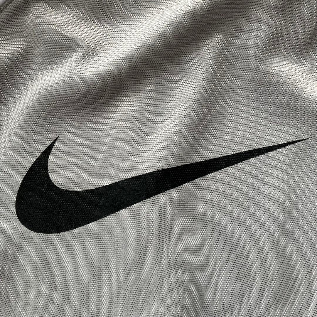 【未使用品】 ナイキ　NIKE　上下　セットアップ　ジャージ L　スウォッシュ