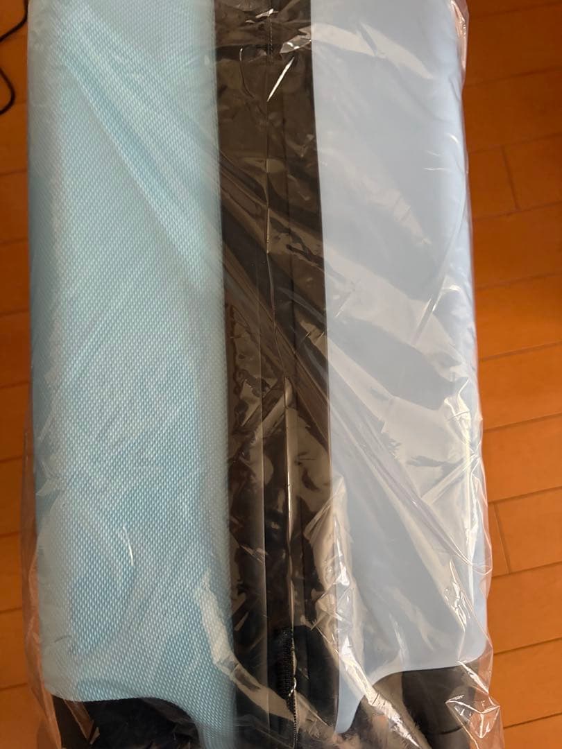 サンリオ　一番くじ　シナモンロール　キャリーケース　当たりくじ　キーホルダー