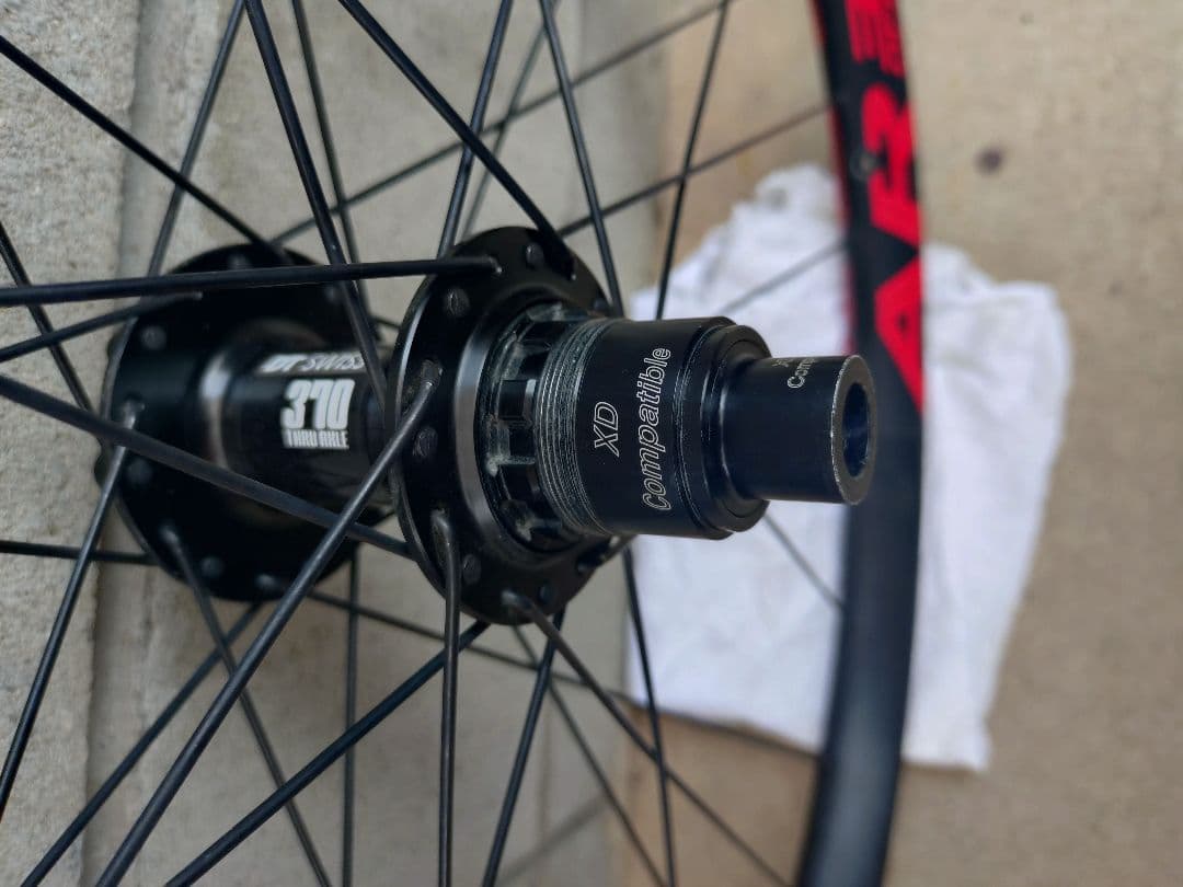 RaceFace MTB 27.5 完組ホイールセット