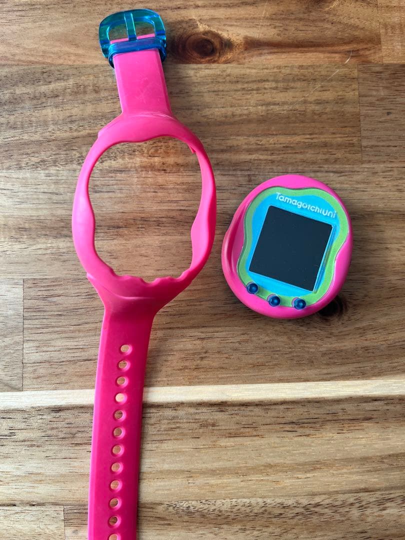 Tamagotchi uni 腕時計型おもちゃ ピンク
