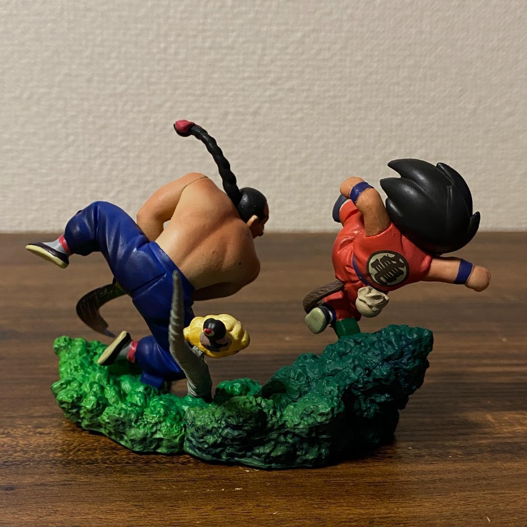 ドラカプ 孫悟空 VS 桃白白 フィギュア タオパイパイ