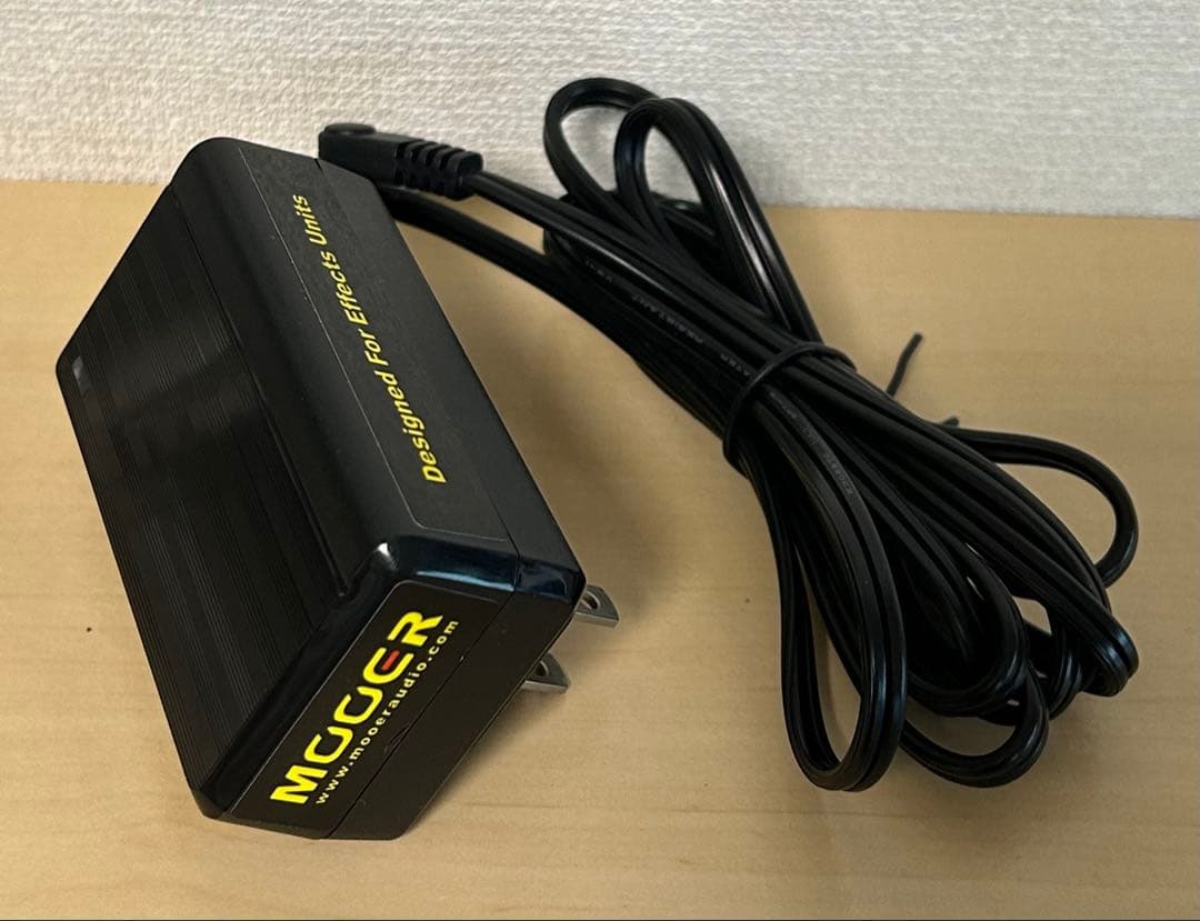【美品】MOOER PREAMP LIVE ギターエフェクター