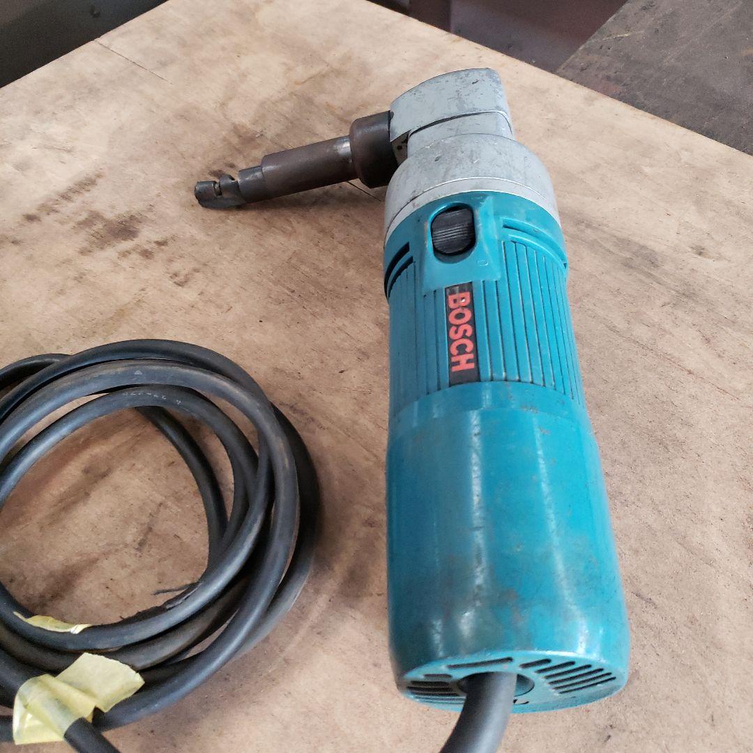 BOSCH、電動ニブラ1530AC100V