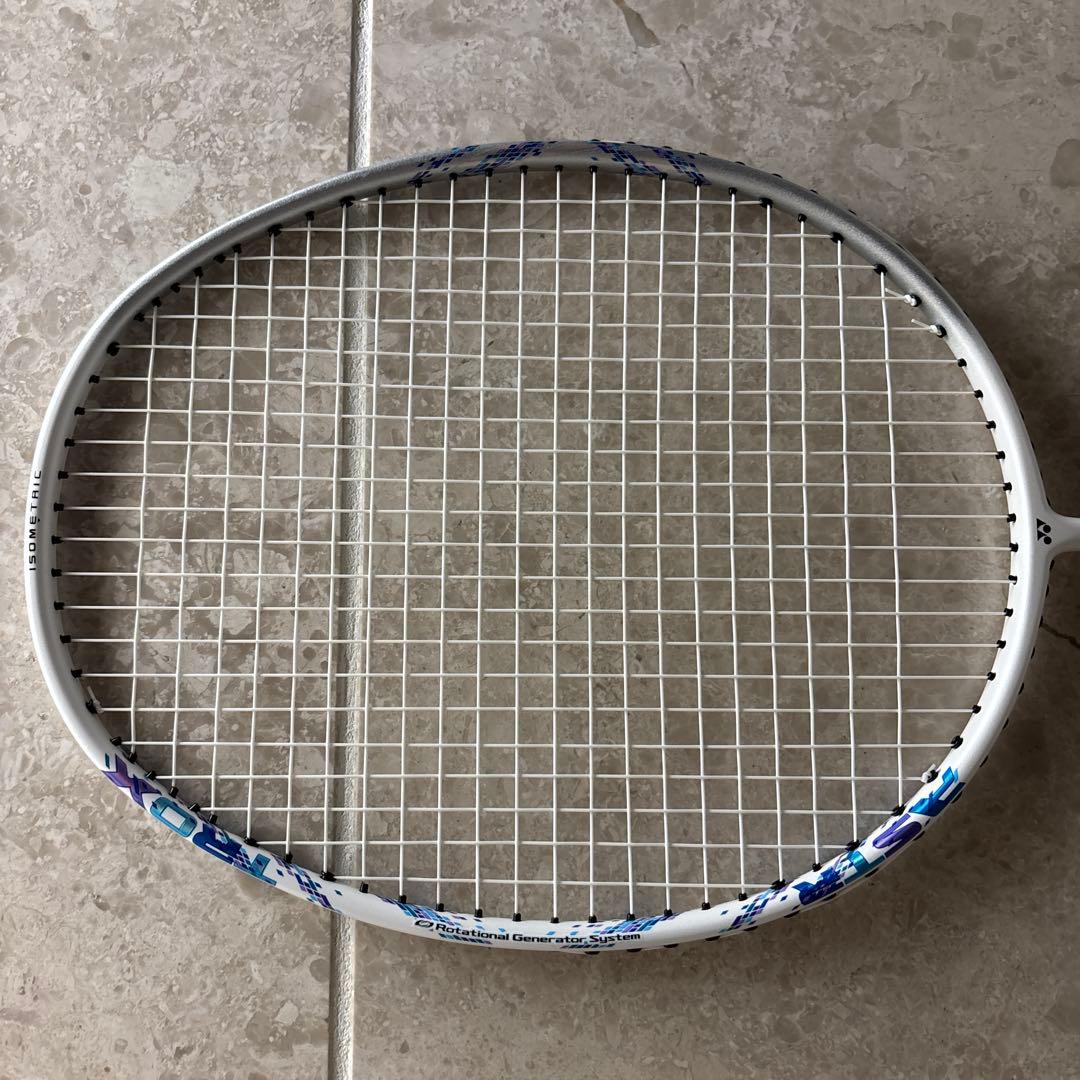 YONEX ASTROX 02 CLEAR バドミントンラケット♦美品♦