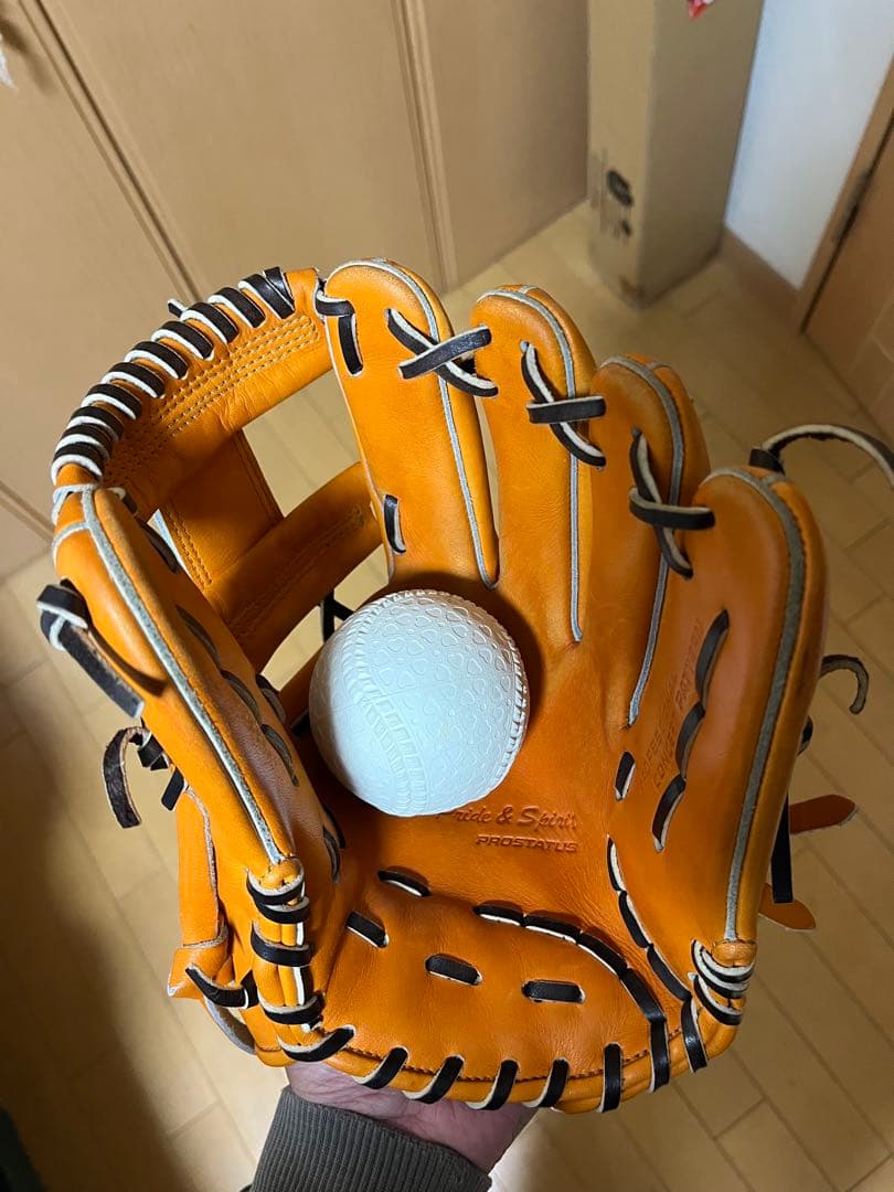 ゼットプロステイタス軟式グローブ　サイズ4