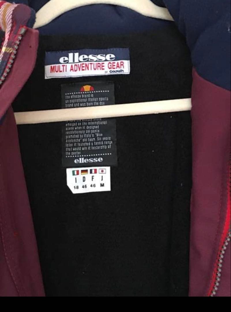 【新品タグ付】ellesse スキーウェア M レディース スノボ ジャケット